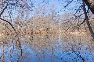 43 Harrison Ave, Hauppauge, NY 11788 - Photo 24