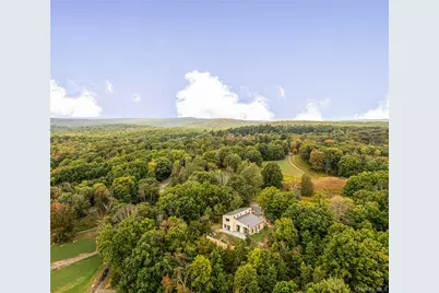 998 Willow Brook Road, Clinton Corners, NY 12514 - Photo 2