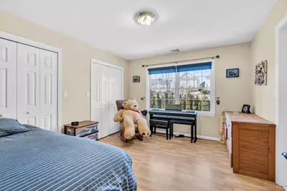 27 Overlook Road, White Plains, NY 10605 - Photo 22