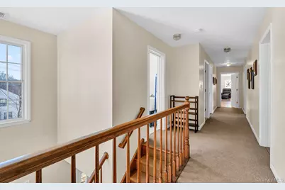 27 Overlook Road, White Plains, NY 10605 - Photo 16