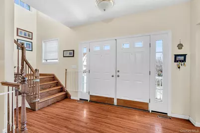 27 Overlook Road, White Plains, NY 10605 - Photo 4