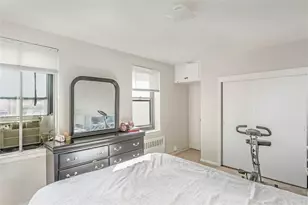 32-22 92nd St, East Elmhurst, NY 11369 - Photo 24