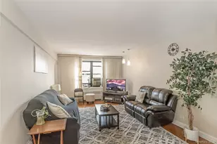 32-22 92nd St, East Elmhurst, NY 11369 - Photo 6