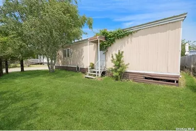 53 Crassen Boulevard #5, Amagansett, NY 11930 - Photo 4