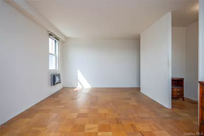 615 Palmer Rd #602, Yonkers, NY 10701 - Photo 14