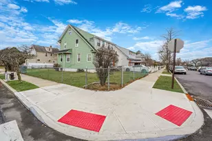 248-18 Memphis Ave, Rosedale, NY 11422 - Photo 2
