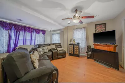 248-18 Memphis Avenue, Rosedale, NY 11422 - Photo 6