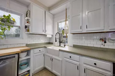 1716 Westchester Avenue, Peekskill, NY 10566 - Photo 28