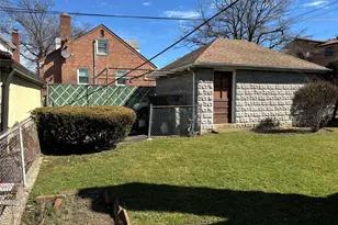 44-19 192nd St, Flushing, NY 11358 - Photo 28