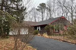 7 Falmouth Dr, Mount Sinai, NY 11766 - Photo 4