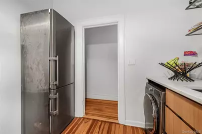 3447 82nd #42, Jackson Heights, NY 11372 - Photo 4