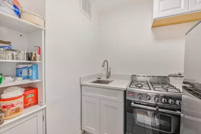 8900 170th Street #7N, Jamaica, NY 11432 - Photo 4