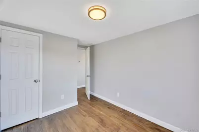 7 Howard Avenue, Freeport, NY 11520 - Photo 26