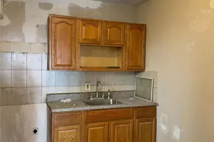 168 Miller Ave, Brooklyn, NY 11207 - Photo 30