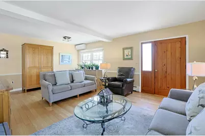 24 Burnsdale Avenue, Valhalla, NY 10595 - Photo 6