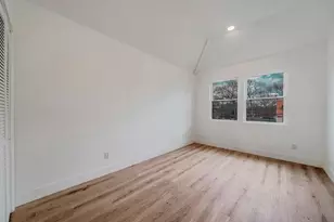 40 Hawkins Ave, Medford, NY 11763 - Photo 24