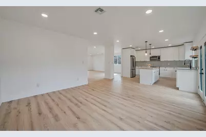 40 Hawkins Avenue, Medford, NY 11763 - Photo 14