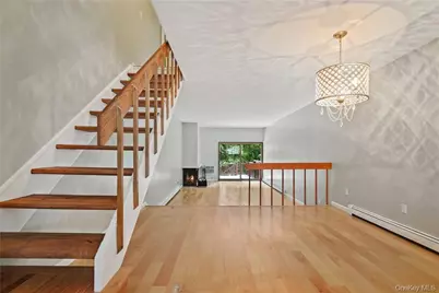 118 Round Hill Road, Dobbs Ferry, NY 10522 - Photo 14