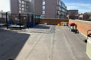 31-22 Union St, Flushing, NY 11354 - Photo 10