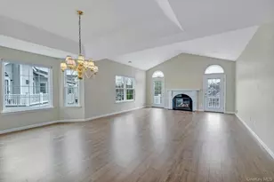 521 Highland Ct, Moriches, NY 11955 - Photo 8