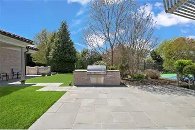 8 Tatem Way, Old Westbury, NY 11568 - Photo 40