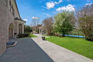 8 Tatem Way, Old Westbury, NY 11568 - Photo 42