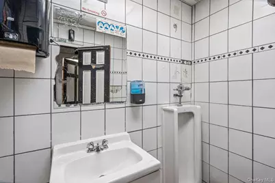 83-18 Parsons Boulevard, Jamaica, NY 11431 - Photo 16