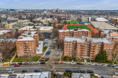 144-60 Gravett Road #6F, Flushing, NY 11367 - Photo 2