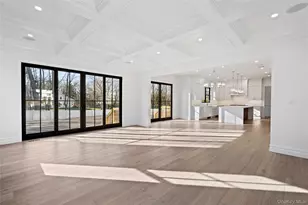 30 Main Pkwy, Plainview, NY 11803 - Photo 18