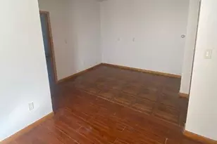 114-02 Jamaica Ave, Richmond Hill, NY 11418 - Photo 14