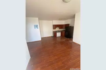 114-02 Jamaica Avenue, Richmond Hill, NY 11418 - Photo 10