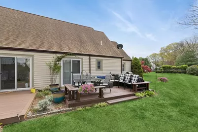 605 Lake Court #605, Middle Island, NY 11953 - Photo 12