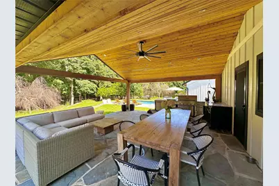 93 Hog Creek Lane, East Hampton, NY 11937 - Photo 6