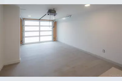 195 Little Fresh Pond Road, Southampton, NY 11968 - Photo 34