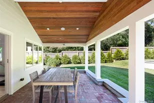 195 Little Fresh Pond Rd, Southampton, NY 11968 - Photo 36