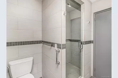 3041 Sedgwick Avenue, Bronx, NY 10468 - Photo 14