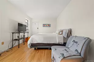 640 W 231st St, Bronx, NY 10463 - Photo 14