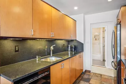 211-40 18 Avenue #4K, Bayside, NY 11360 - Photo 10