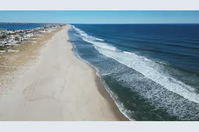 825 Dune Road, Westhampton Beach, NY 11978 - Photo 46