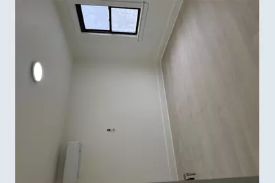 3301 146th Street, Flushing, NY 11354 - Photo 8