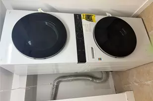 33-01 146th St, Flushing, NY 11354 - Photo 16