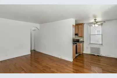 35-42 205th Street #288, Bayside, NY 11361 - Photo 6