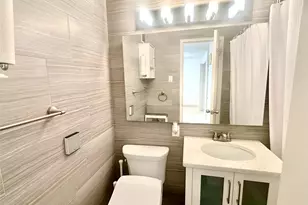 6120 Grand Central Pkwy, Forest Hills, NY 11375 - Photo 8