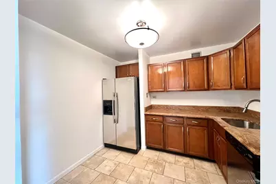 1 Bay Club Drive #12B, Bayside, NY 11360 - Photo 4