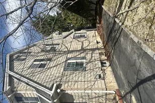 122 Finucane Pl, Woodmere, NY 11598 - Photo 4