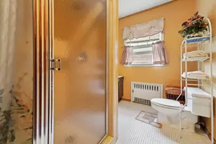 227 Valentine Ln, Yonkers, NY 10705 - Photo 30