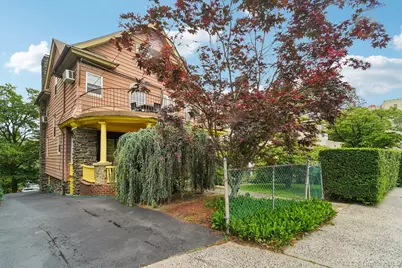 227 Valentine Lane, Yonkers, NY 10705 - Photo 2