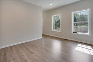 85 Clove Branch, Hopewell Junction, NY 12533 - Photo 4