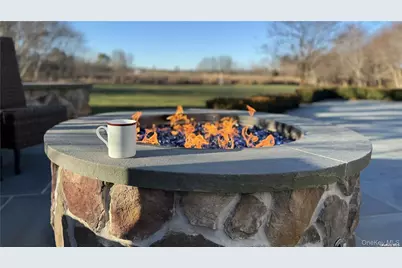 22 Old Neck Road S, Center Moriches, NY 11934 - Photo 38