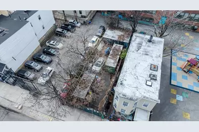 1667 Hunt Avenue, Bronx, NY 10462 - Photo 16